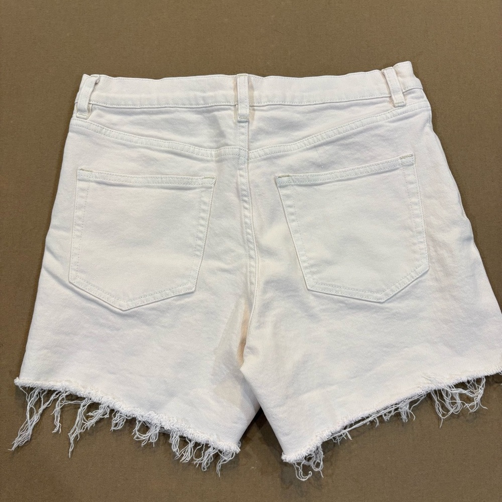 Faherty Women’s Sunwashed Denim Shorts Egret Raw Hem Size 29 - Picture 4 of 12